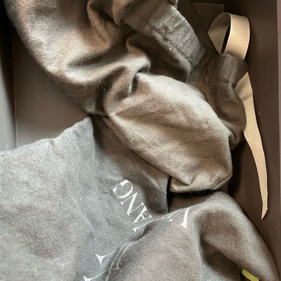 Vera Wang glitter/sparkle open toe platform heels - Picture 8 of 10